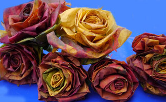 Gebastelte Laubrosen